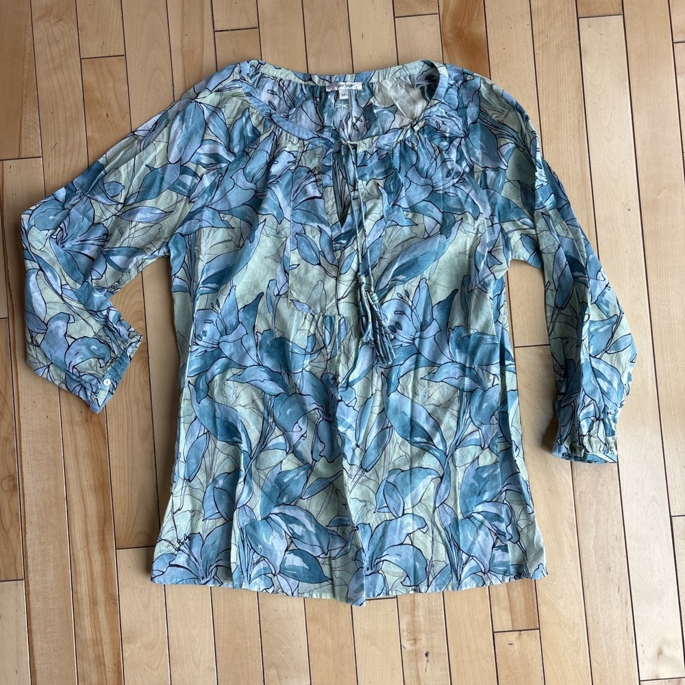Tyler Boe Blouse Size Medium Floral Cotton 3/4 Sleeve Tie Tassel Top